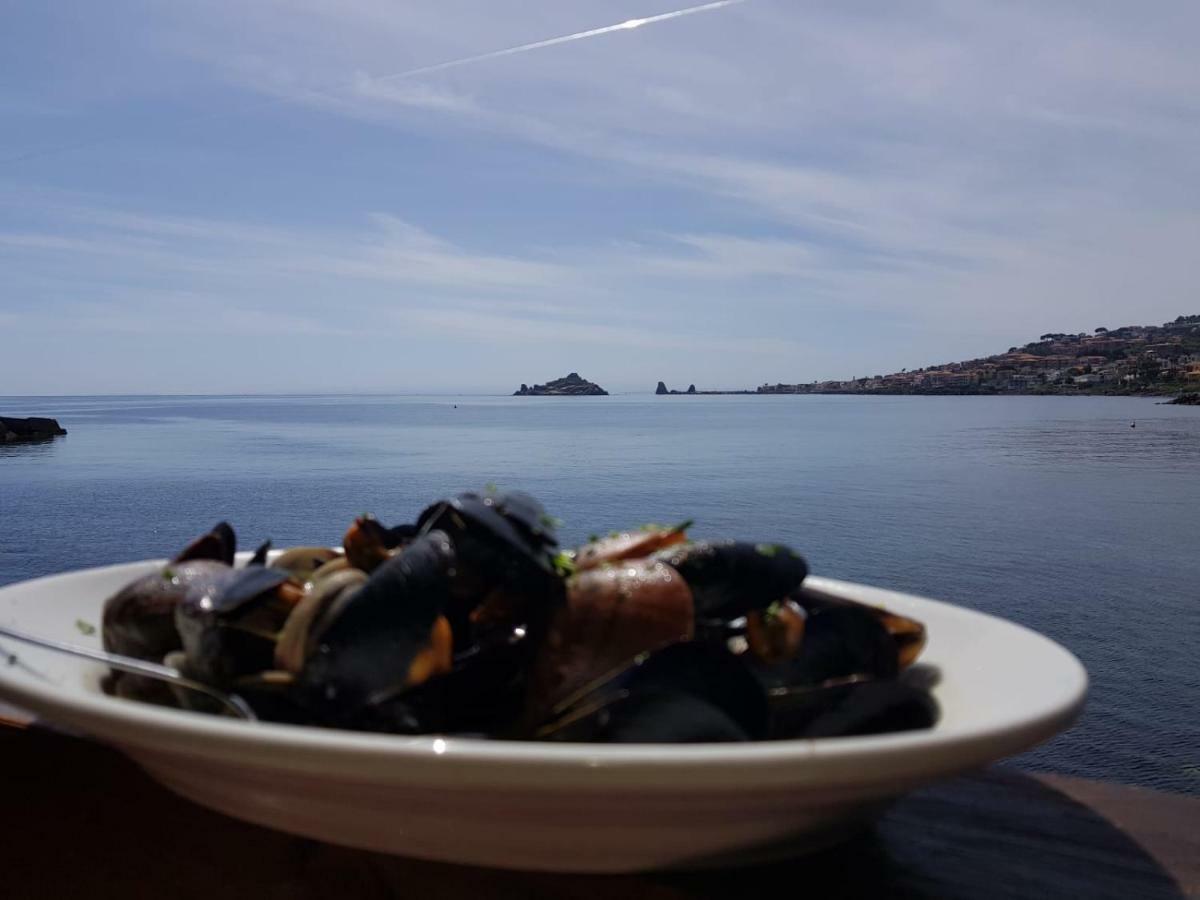 Centrocitta Beach Roccalumera Εξωτερικό φωτογραφία